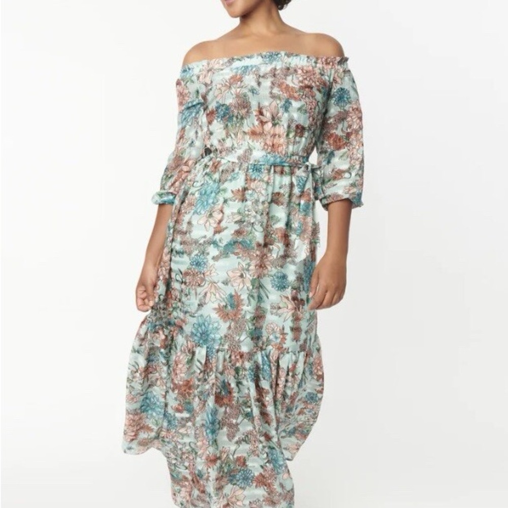 Unique Vintage Floral Off-Shoulder Maxi Dress
